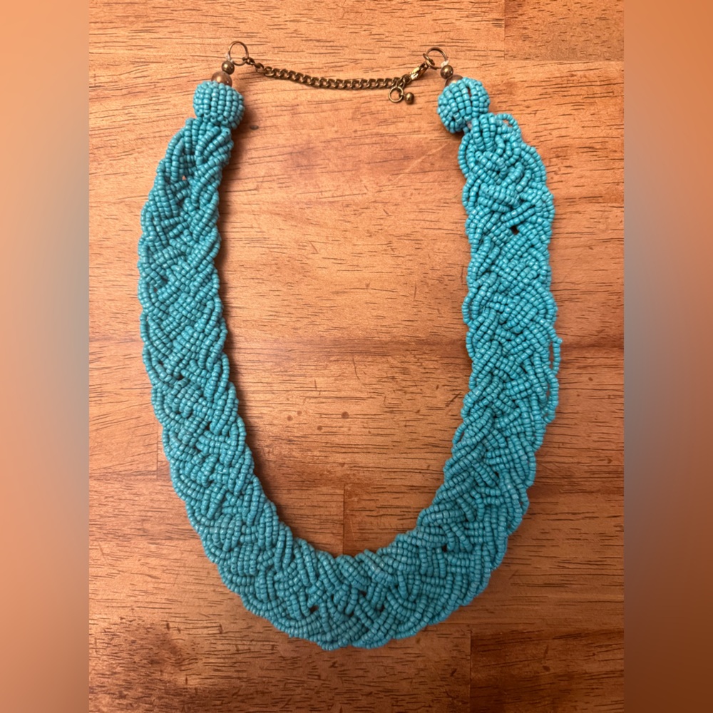 Statement necklace!l in Turquoise